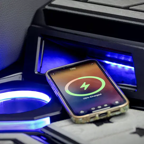 Transom Corner Phone Storage W/ Lay-Flat Chargers (Standard)