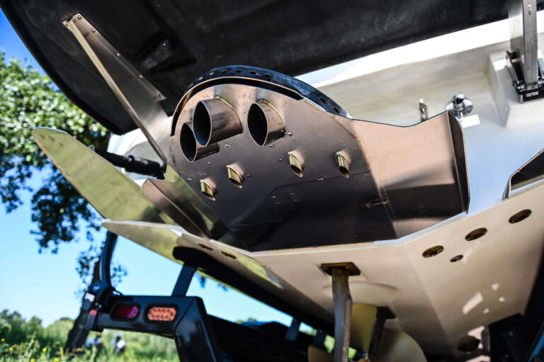 Centurion_2021_Ri245_used_boat-10