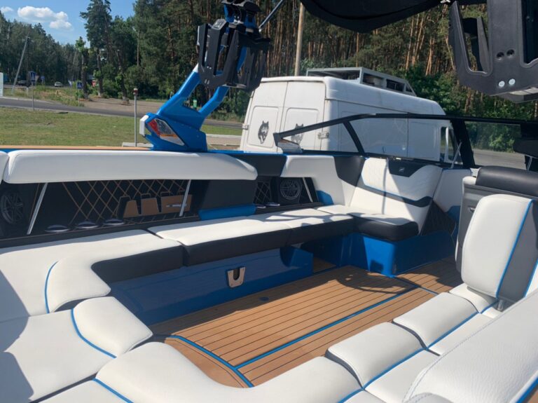 Nautique_2020_GS24_used_boat-2