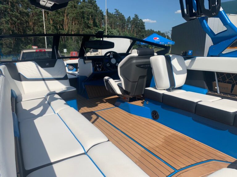 Nautique_2020_GS24_used_boat-5