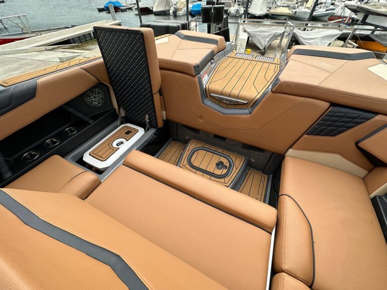 Nautique_2022_S23_used_boat-10