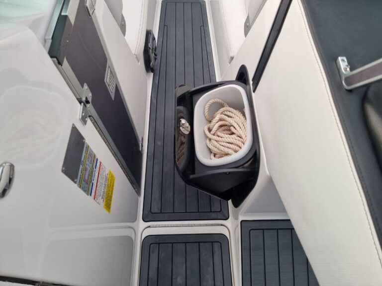 mastercraft-x26-2017-used-boat-11